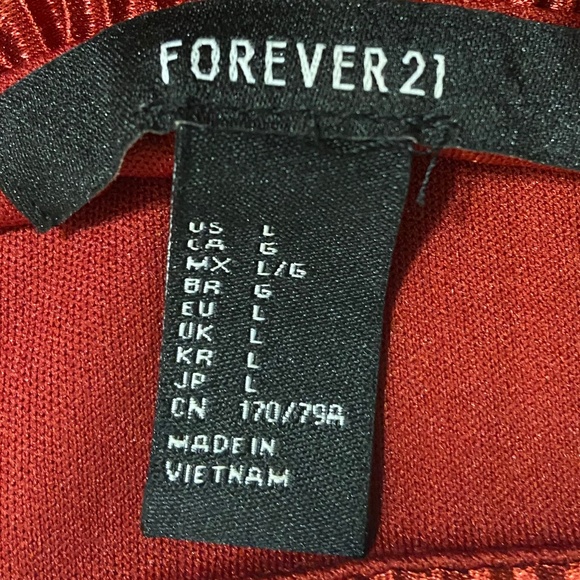 Forever 21- Bugundy Jumper - Picture 4 of 5